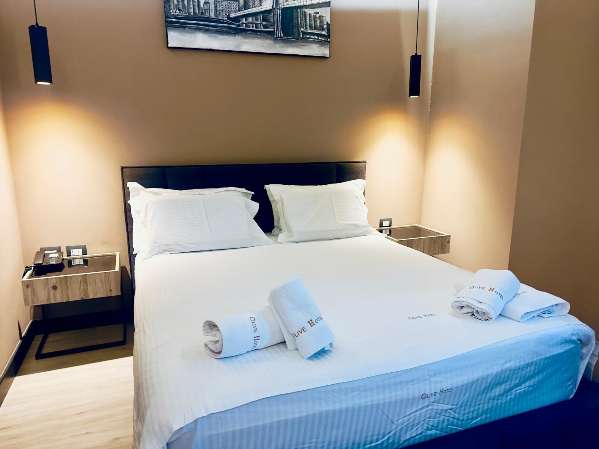 Hotel Olive Vlore Bagian luar foto
