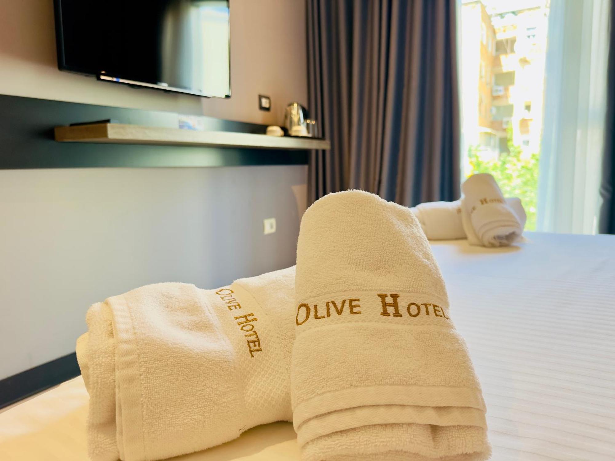 Hotel Olive Vlore Bagian luar foto