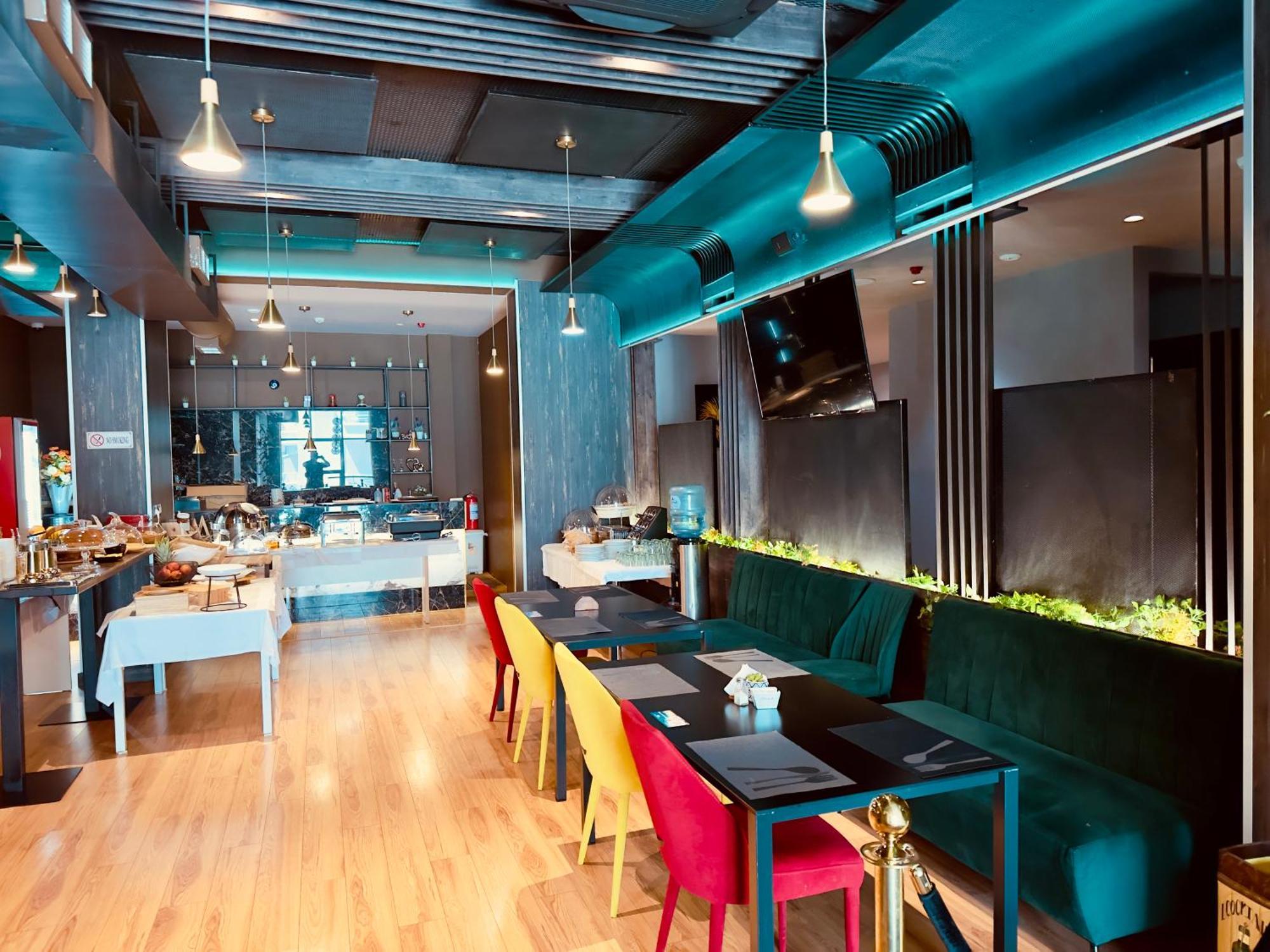 Hotel Olive Vlore Bagian luar foto