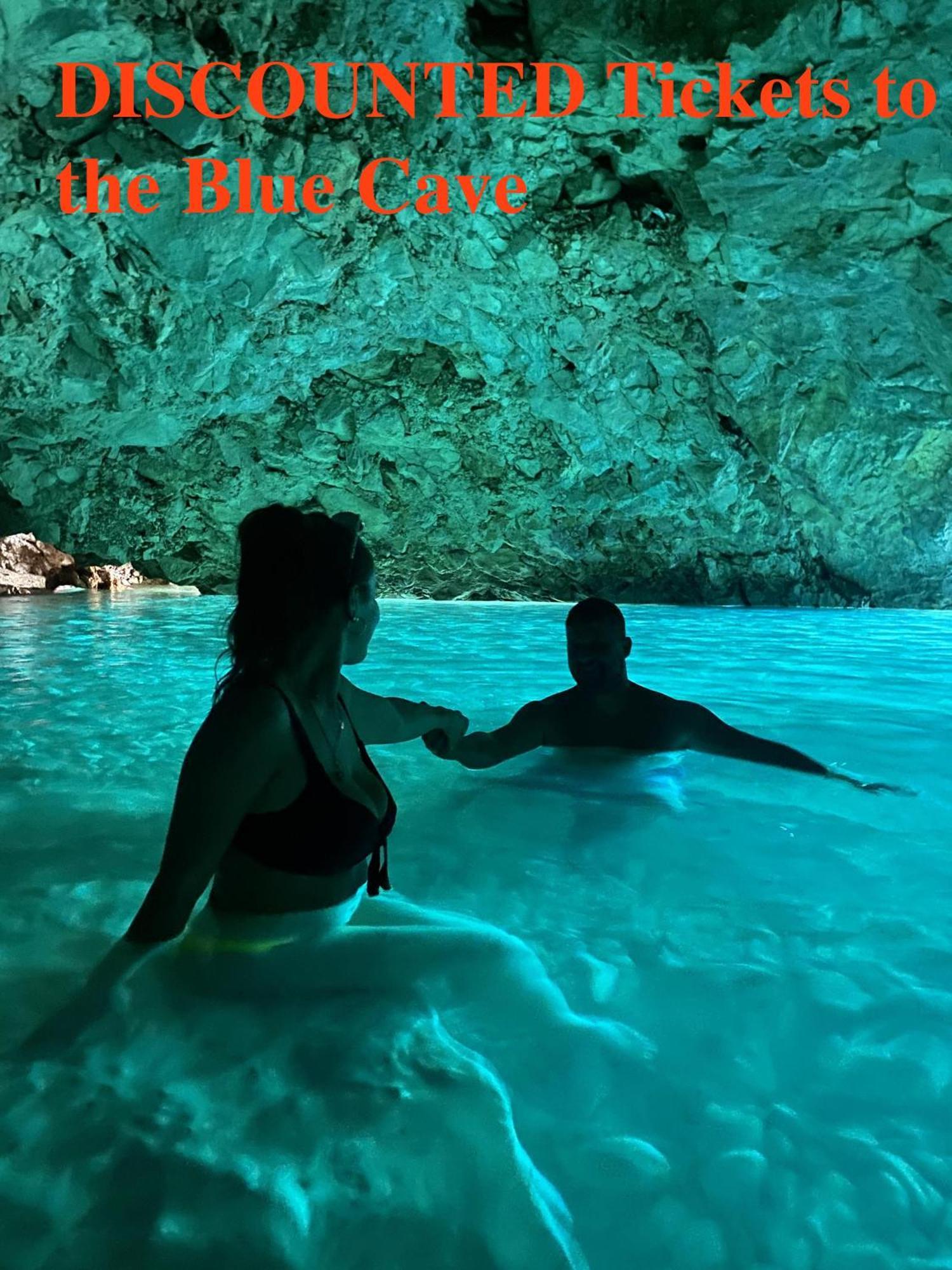 Hotel Olive Vlore Bagian luar foto