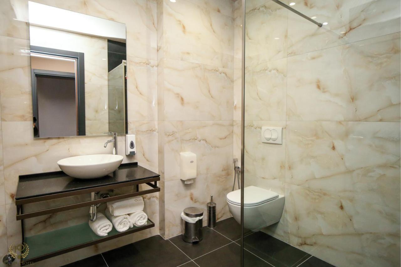 Hotel Olive Vlore Bagian luar foto